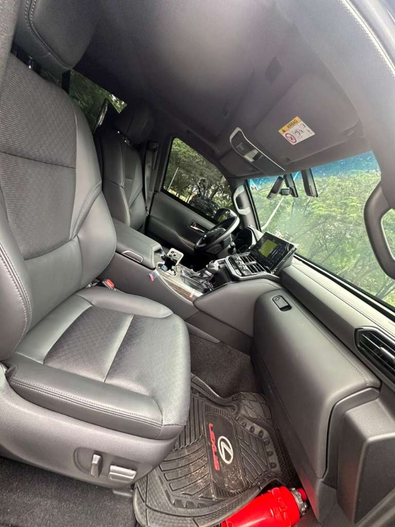 2014 LEXUS LX570 — EXECUTIVE LUXURY SUV