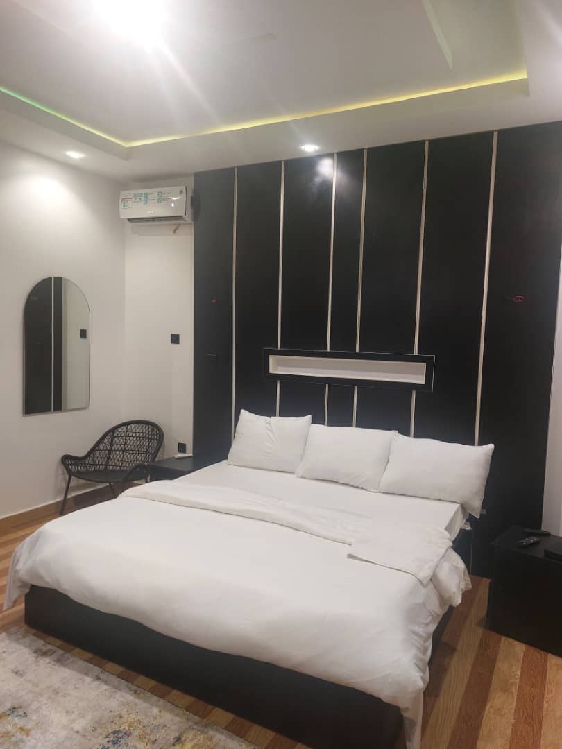 Short Stay At Jahi, Abuja.