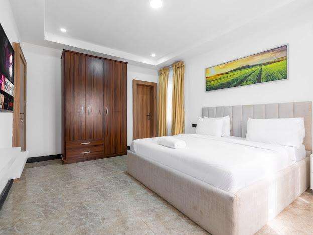 Fully Furnished 3-Bedroom Serviced Apartment – Ikoyi, Lagos