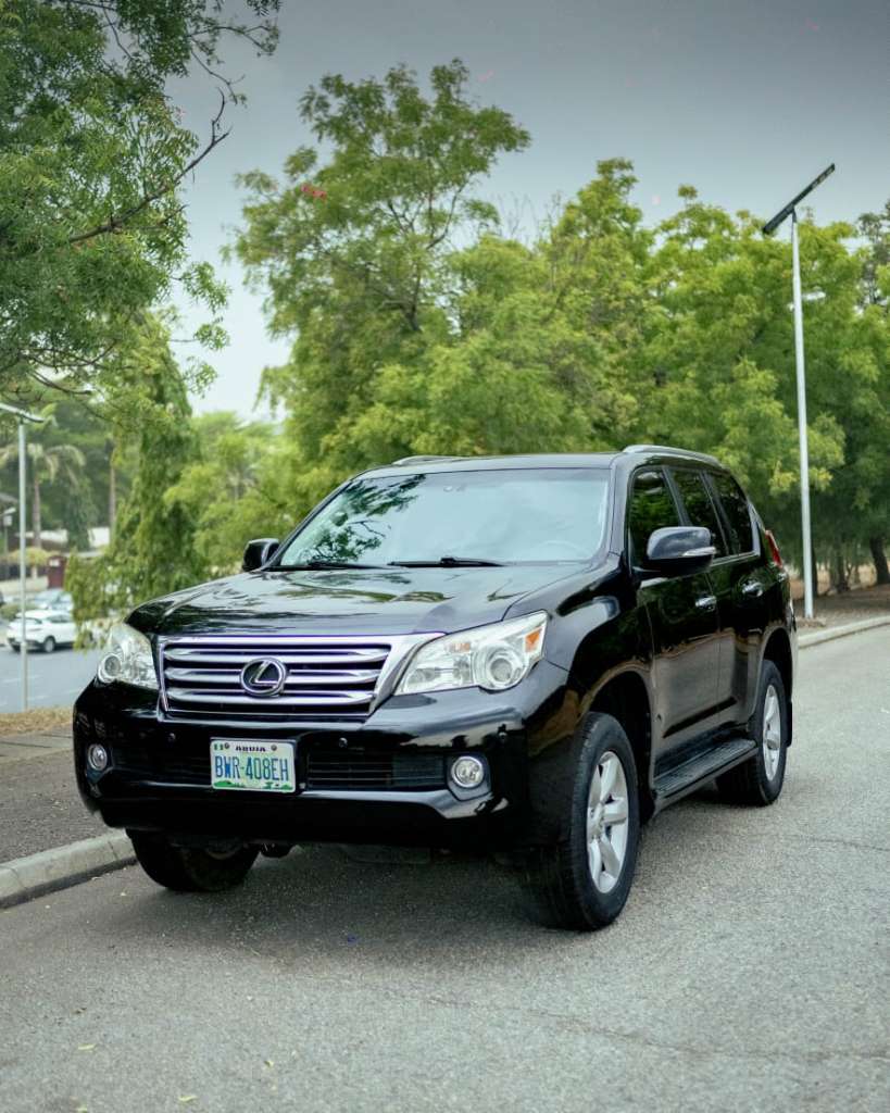 Lexus GX460 2022 – Executive Luxury SUV for Premium Travel