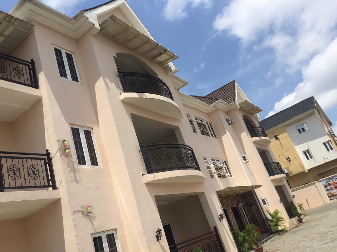 HOME SEVEN APARTMENT